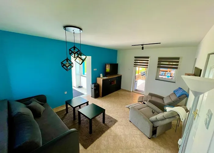 Vila Blackminthouse *